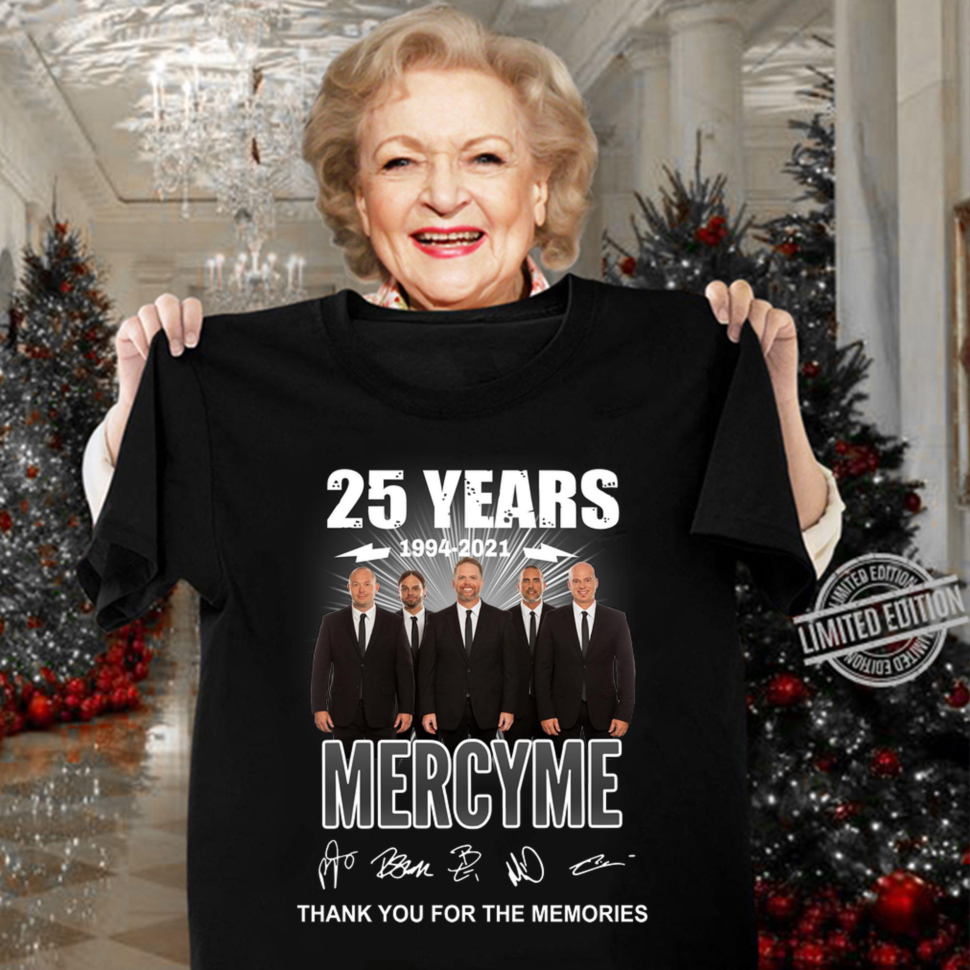 25 years 1994-2021 Mercyme signatures thank you for the memories t-shirt woman shirt