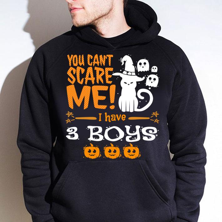 Awesome You Can't Scare Me I Have 3 Boys Mom Dad Halloween t-shirt hoodie