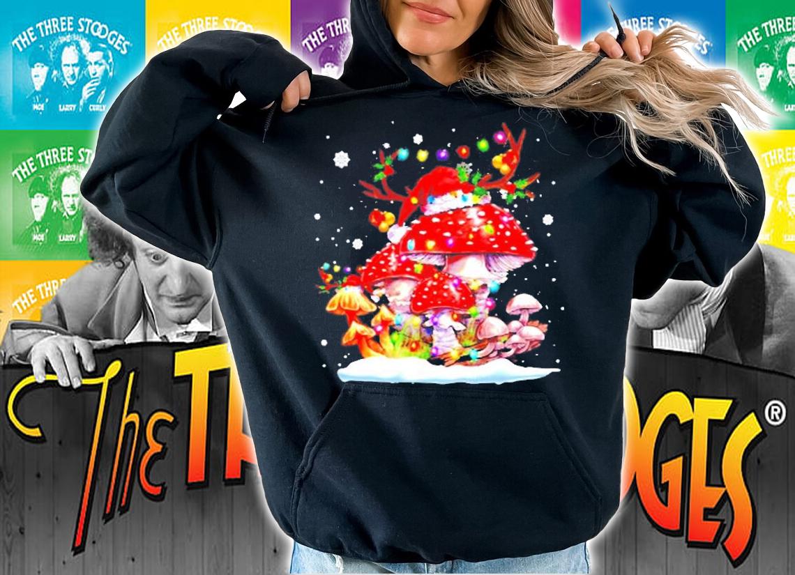 Mushroom Reindeer Santa Hat Xmas Lights Gift Mushroom Hunting T-Shirt t-shirt hoodie