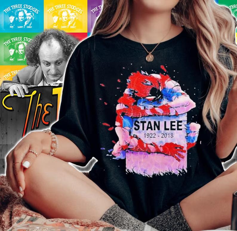 Spider-Man Hug Stan Lees Grave 1922-2018 Shirt t-shirt