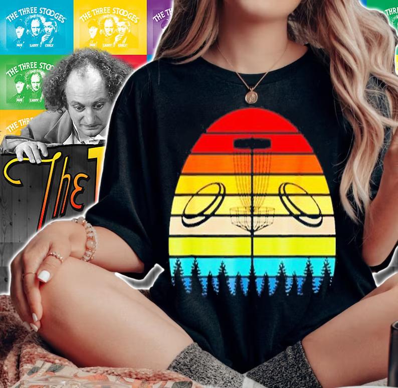 Retro Frisbee Disc Golfer Hobby Gift Stupid Tree Disc Golf T-Shirt