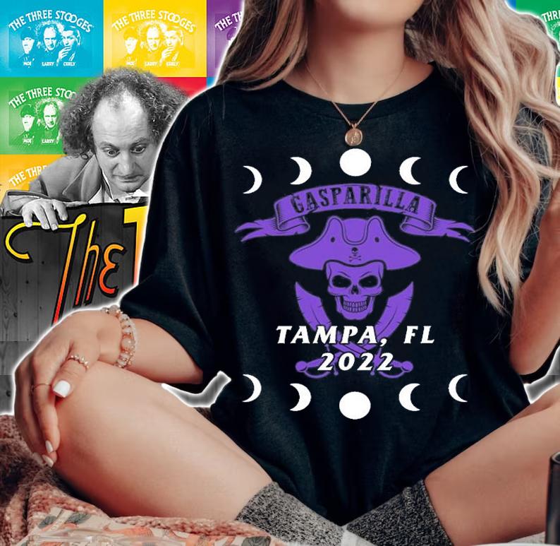 Gasparilla 2022 Tampa 2022 Skull T-Shirt woman shirt