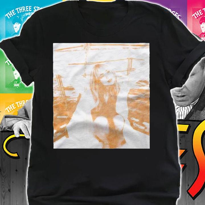Sabrina Carpenter Sepia photo T-shirt shirt
