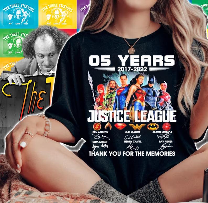 05 years 2017 2022 Justice League signatures t-shirt woman shirt