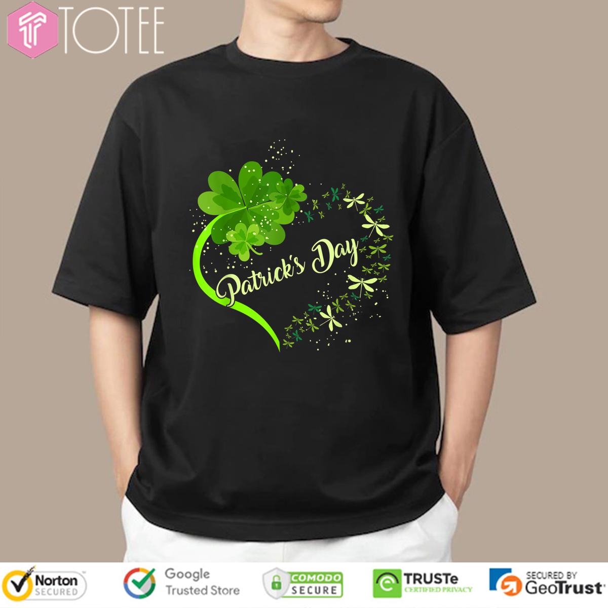 Love Dragonfly Irish Shamrock St. Patricks Day Clover Heart T-Shirt